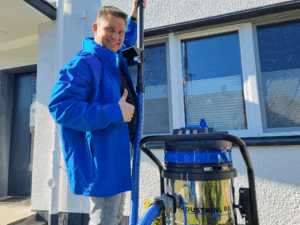 skyvac_dachrinnenreinigung_hausmeisterservice_tschoecke_00